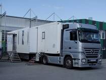 ACTROS1855 von SKY anlsslich des O-Derby in Ried i.I. zu Gast;100731