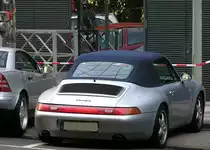 Porsche 911 (993) Carrera Cabriolet. Foto: Juli 2010.