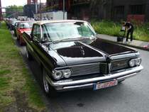 Pontiac Bonneville four-door-Hardtop 1962. Oldtimertreffen an der Kokerei Zollverein.