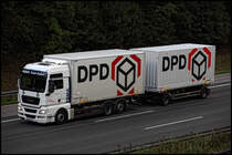 MAN TGX 26.440XXL von PEMA ist mit DPD Brcken nach Sden unterwegs. (03.07.2010)