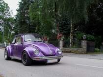 VW-Kfer 1303S, Baujahr1972 hat soeben bei der Wadholz-Classic2010 den Startpunkt verlassen;100718