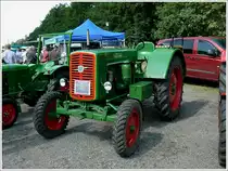 Oldtimertraktor Hela (Hermann Lanz Aulendorf) Typ D 40, BJ 1954 laut Erkl�rung am Gef�hrt ein sehr seltenes Exemplar, war auch in Pr�m beim Oldtimertreffen zu bewundern. 01.08.2010