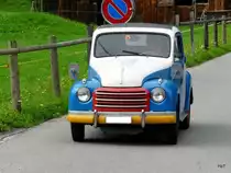 Bunter Fiat Topolino unterwegs Hofstetten bei Brienz am 06.08.2010