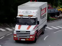 SCANIA_114G-340 auf Zustelltour in Ried i.I.;100806