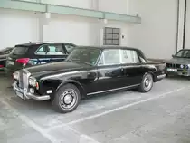 Rolls Royce Phantom. Fahrzeug steht an der K�nigsbr�cker Stra�e auf dem �ffentlich zug�nglichem Gel�nde der Firma Dresdner Klassiker Handel GmbH.
