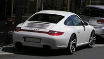 Porsche 911 Carrera 4 mit  3D Felgen . Foto: juli 2010.