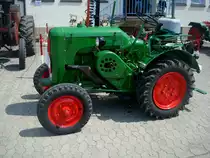 Allgaier A22, 
liegender 1-Zyl.4-Takt-Dieselmotor mit Verdampferk�hlung,
1840ccm, 22PS, von 1950-53 wurden ca.10000 St�ck in der schw�bischen Firma gebaut,
Traktorentreff Holzhausen Juli 2010