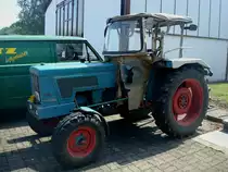 Hanomag Granit 500,
3-Zyl.Diesel mit 2099ccm und 40PS,
von 1962-66 wurden ca.3500 St�ck gebaut,
Traktorentreff Holzhausen Juli 2010