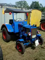 Hanomag R217, 2-Zyl.-Dieselmotor mit 1400ccm und 17PS,
Traktorentreff Holzhausen Juli 2010