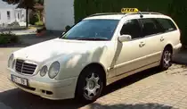 MERCEDES BENZ E220 CDI W210 T-Modell klimatisiertes Taxi 10/08/2010
