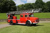 Dieses Drehleiterfahrzeug(DL30) vom Typ MB 337 geh�rt zum Feuerwehr F�rderverein Bautzen e.V.  Leipzig, 13.06.2010 
