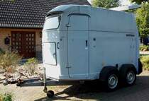 WESTFALIA Pferdetransport Anhnger in wei 11/08/20010