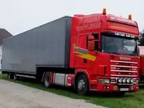 SCANIA_144L Topline im Einsatz f�r einen Circus;100817