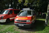 VW T3 Mannschafttranswagen im Lehrte auf den Sch�tzenplatz. Am 21.08.2010 war auf den Sch�tzenfest eine Veranstaltung der Ortfeuerwehr Lehrte.