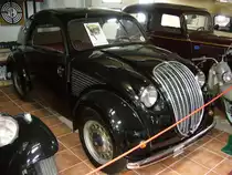 Steyr 55  Baby . 1938-1940. Das Baby war der �sterreichische Volkswagen. 1936 als Modell 50 mit einem 984 cm� 4-Zylinderboxermotor vorgestellt, wurde der Hubraum 1938 auf 1.158 cm� aufgebohrt. Der Wagen leistete nun 25,5 PS. Es wurden ca. 13.000 Babys produziert. Villacher Fahrzeugmuseum.