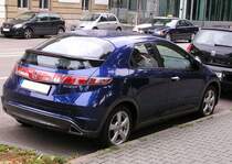 Honda Civic 8. Generation, post-Facelift Model. Gesehen: Juli 2010, Frankfurt (Main)