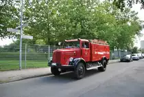 Oldtimer der Freiwilligen Feuerwehr Burgdorf am 21.06.10 am Sch�tzenplatz.