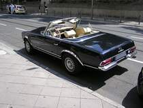 Mercedes-Benz w113. Aufgenommen: Juli 2010.