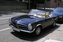 Mercedes-Benz w113. Aufgenommen: Juli 2010, Frankfurt am Main.