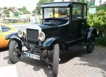 Ford T - Tin Lizzy ausgestellt anl. Ortsjubil�um  850 Jahre B�ckels  in 36100 Petersberg-B�ckels, August 2010 


