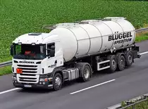 Scania R 420 Tanksattel der  Spedition Bl�ggel  auf der A61 bei Rheinbach - 13.08.2010