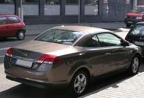 Ford Focus CC.  Gesehen: Juli 2010.