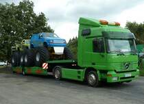 MB Actros 1840 als Schaustellerfahrzeug der  Korth-Brothers  in 36088 Hnfeld, August 2010