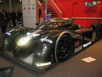 Dies ist ein Bentley gesehen auf der Cebit in Hannover am 24.03.04.