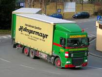 DAF-XF f�hrt seiner Betriebsst�tte entgegen, 080201
