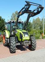 Claas Axion 320 ausgestellt bei der 2. Traktorenausstellung  Ahle Bulldogge us Angeschbach oh Lannehuse  am 05.09.2010 in Angersbach 

