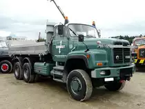 Ein Saurer D330B Kipper am Saurer Oldtimer Treff in Niederbipp am 28.08.2010