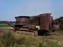 Selbstfahrender Holzschredder auf Raupenketten mit 850PS Catapilar Motor an der Campusbaustelle in Aachen am 04.09.2010. Ich hoffe das Ger�t in den n�chsten Tagen mal im Einsatz zu sehen.
