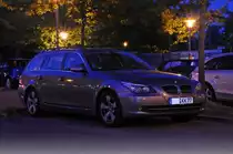 BMW 5er Kombi im n�chtlichen Braunschweig, 21.06.2010