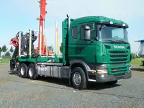 Scania R 480 als Holztransporter beim 2. Fuldaer Autotag, September 2010