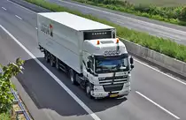 DAF CF 85  Lozon  auf der A61 bei Heimerzheim - 31.08.2010