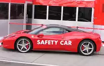 Ferrari 458 Italia als Safety Car bei Ferrari Racing Days 2010 Budapest(September).