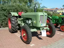 Schl�ter S 50, Bj. 1963, 50 PS, ausgestellt bei der 2. Traktorenausstellung  Ahle Bulldogge us Angeschbach oh Lannehuse  am 05.09.2010 in Angersbach 