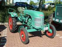 Kramer Kl 11, Bj. 1954, ausgestellt bei der 2. Traktorenausstellung  Ahle Bulldogge us Angeschbach oh Lannehuse  am 05.09.2010 in Angersbach 