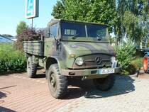 Unimog ausgestellt bei der 2. Traktorenausstellung  Ahle Bulldogge us Angeschbach oh Lannehuse  am 05.09.2010 in Angersbach 