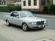Mercedes 280 SE, im Lehrte am 04.09.2010