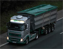 VOLVO FH 500 EEV von VulcaTec Dachbegrnung ist in Richtung Norden unterwegs. (16.09.2010)

