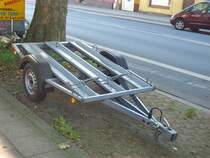 Motorrad Transportanhnger gesehen in Herten am 05.09.2010