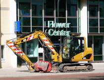 CAT 307C Bagger. fotografiert in Leiden, Niederlande am 12-06-2010.