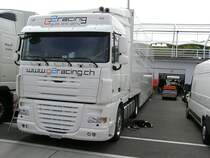 DAF LKW und ein armer Hund daneben. Foto:03.09.2010.