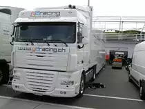 DAF LKW und ein armer Hund daneben. Foto:03.09.2010.