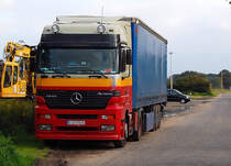 Mercedes Benz Actros 1840 Sattelzugmaschine mit Auflieger. 19.9.2010