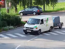 VW-T4 sucht noch am sp�teren Nachmittag den Weg zu einem Serviceeinsatz ;100812