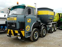 Ein Saurer D330B am Saurer Oldtimer Treff in Niederbipp am 28.08.2010