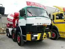 Ein Saurer D330B Betonmischer am Saurer Oldtimer Treff in Niederbipp am 28.08.2010