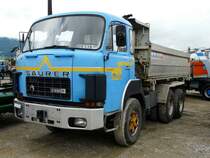 Ein Saurer D330B Kipper am Saurer Oldtimer Treff in Niederbipp am 28.08.2010